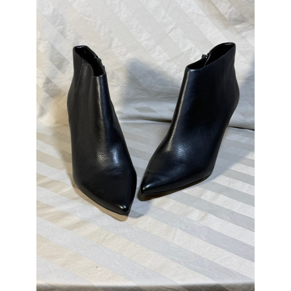 Vince Camuto Adrela Black Leather Pointed Toe Cone Heel Ankle Boots Womens 9.5